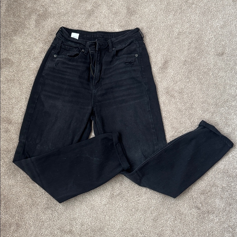American Eagle Outfitters Mom Jeans